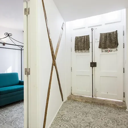 Apartamento Joivy Alfama 35 *