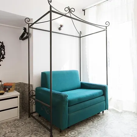 Joivy Alfama 35 Lisboa